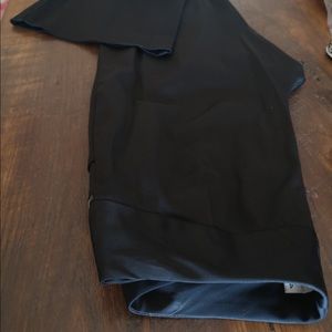 ❤️ 3/$25 Black sateen like career pants Ricki’s trousers office wardrobe